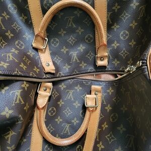 PROJECT PIECE!!!!!! Authentic Pre-loved Louis Vuitton Keepall 55 Bandouliere